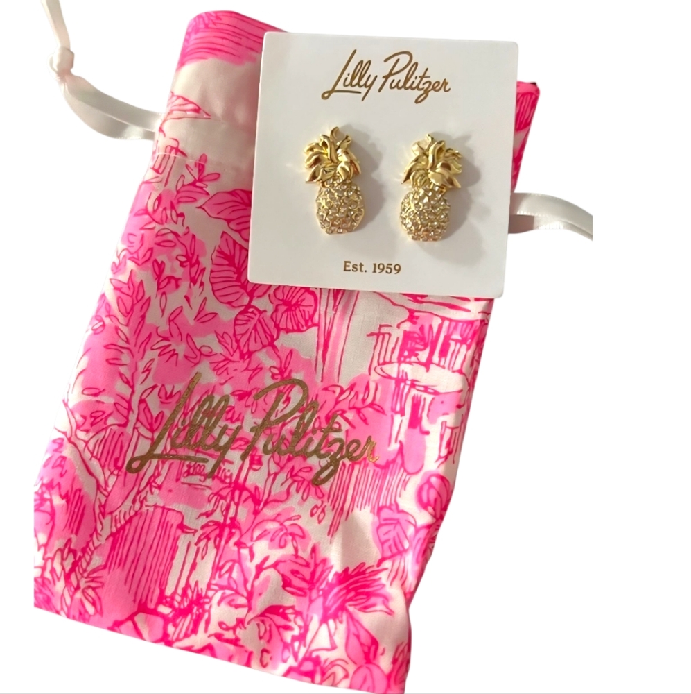 Lilly Pulitzer NWT Gold Pineapple Stud Earrings – GWP Exclusive